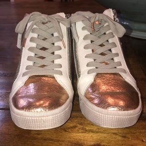 Dolce vita high top sneakers